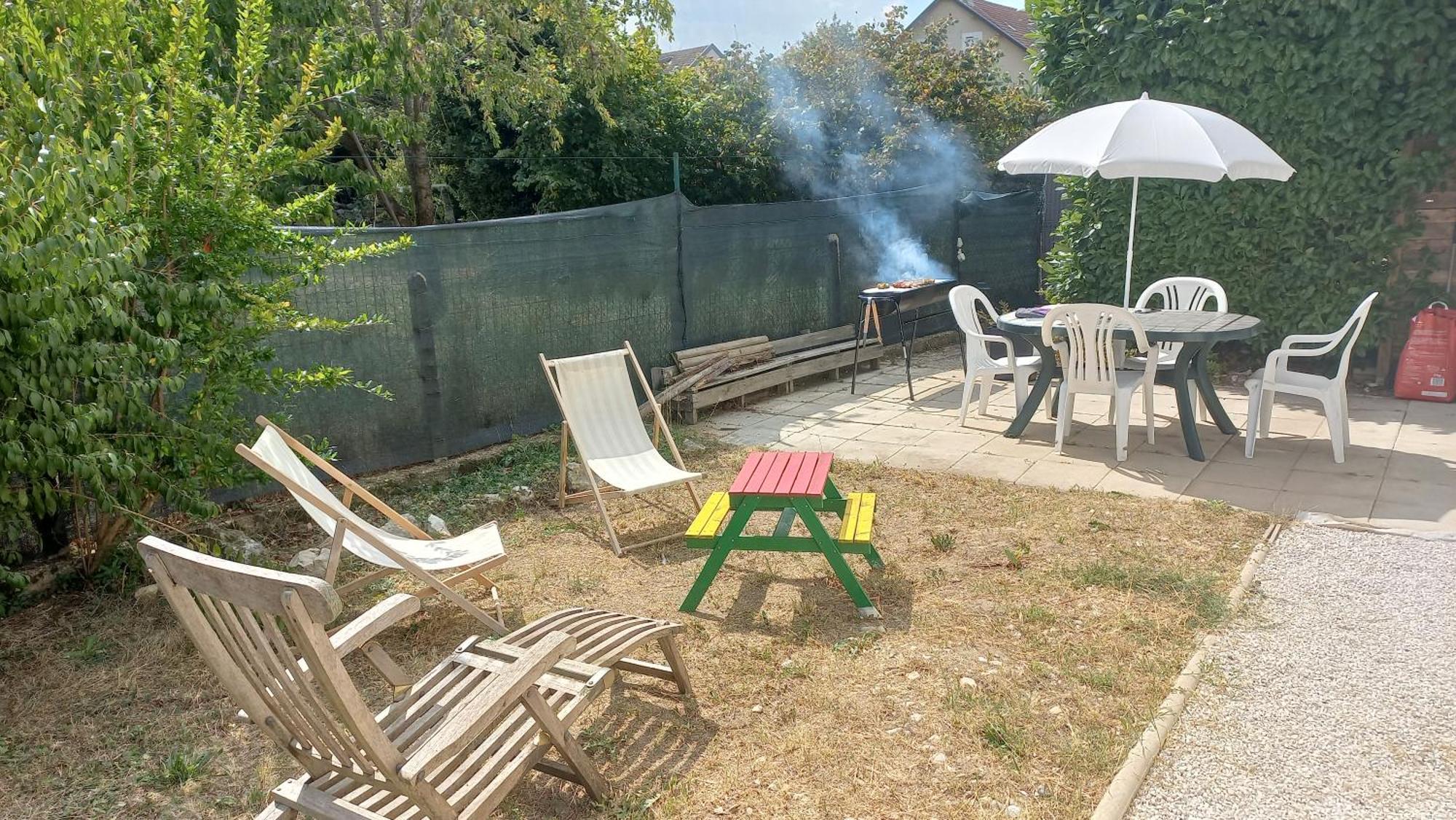 Plaisir Des Pres - Appartement T3, Jardin, Parking Chaponost Kültér fotó